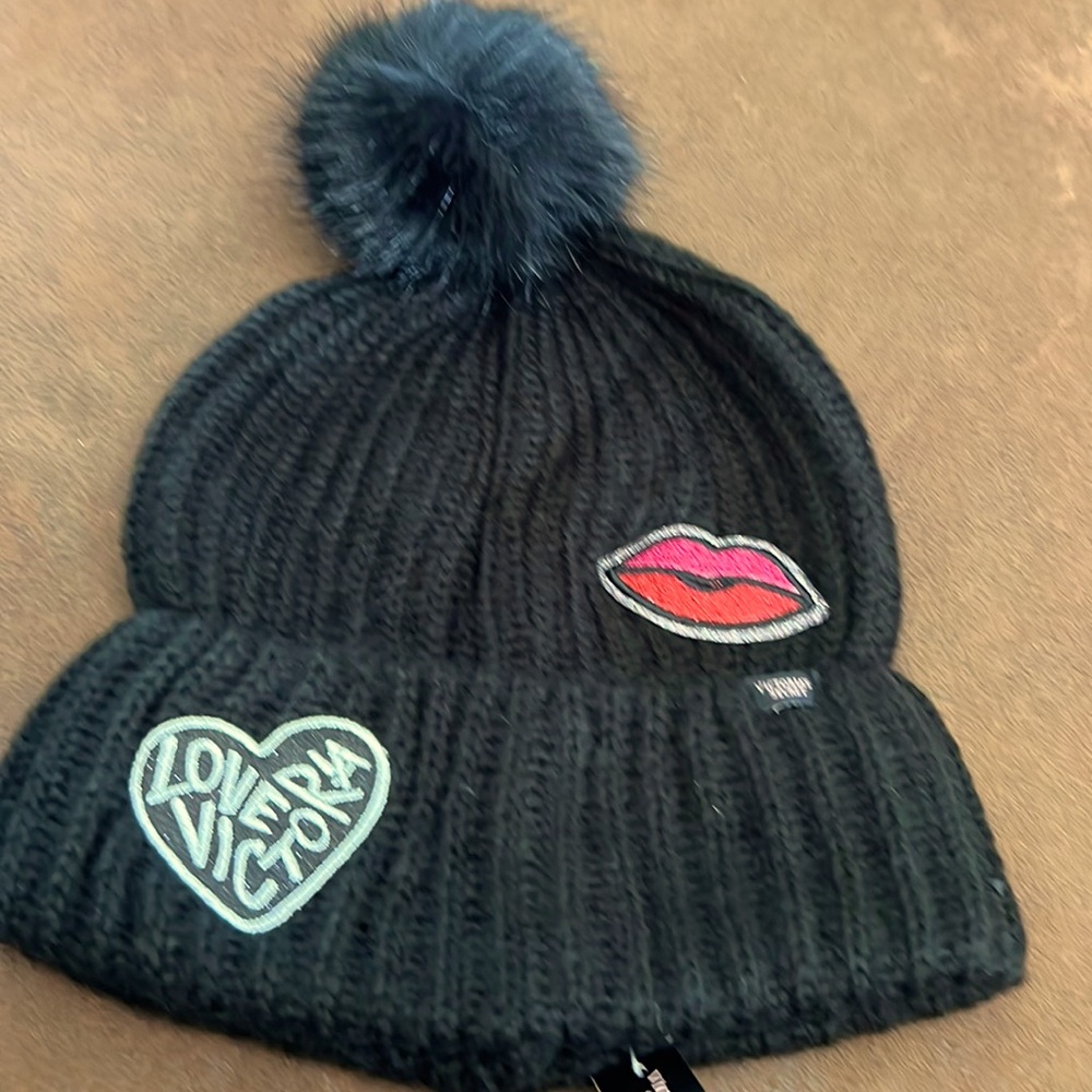 Victoria’s Secret Toboggan One Size Black Nee With Tags
